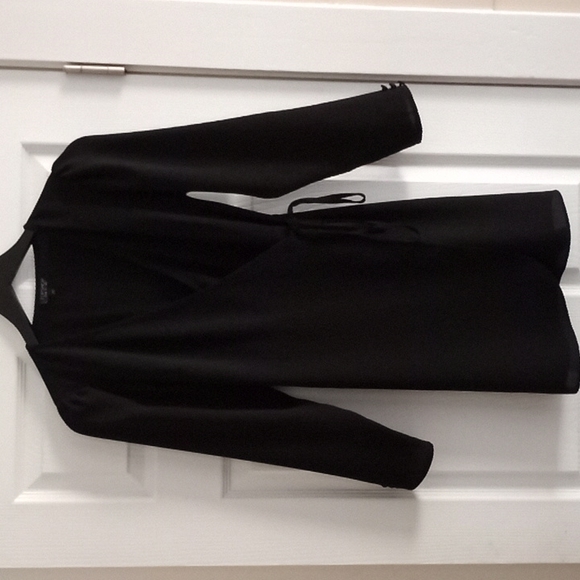 Topshop Wrap LBD 🔥 - Picture 1 of 3